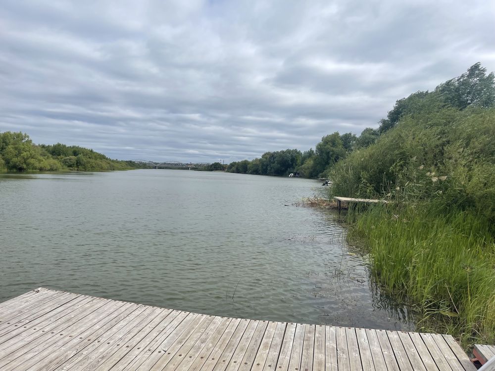 Село на левом берегу ишима