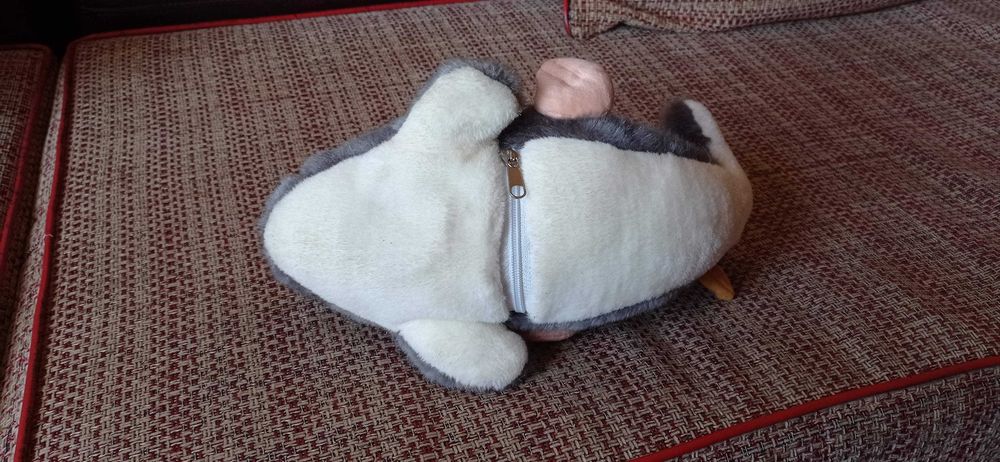 Плюшена играчка делфинче и маймуна