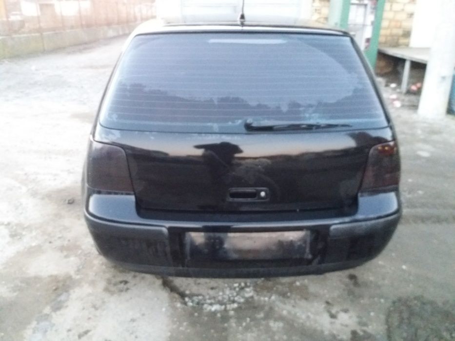 W Golf 1.4 16V 75к.с за части