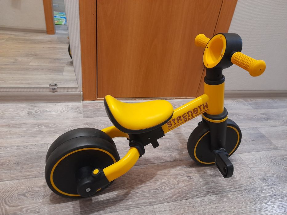 Продам детскую коляску