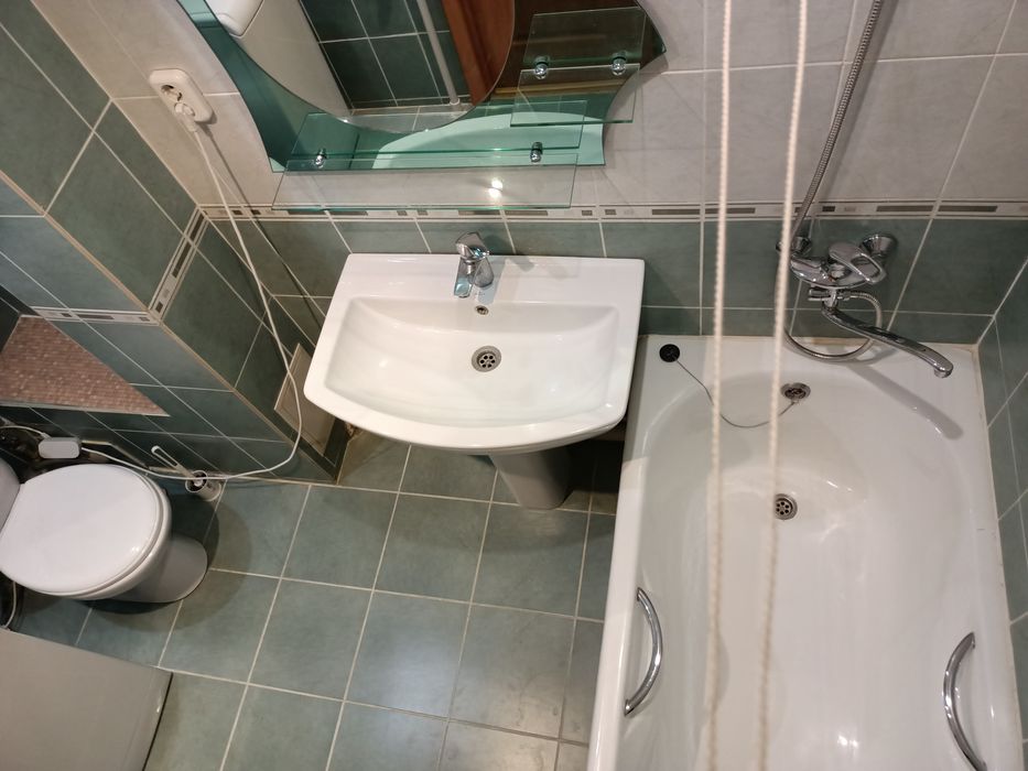 1 комн улучшенной по.4 этаж