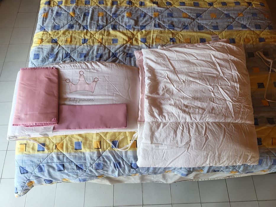 Обиколник за бебешко креватче Pierre cardin