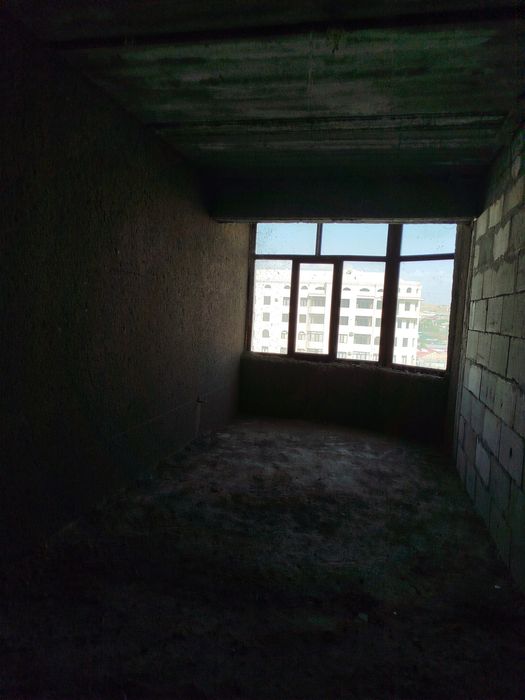 Samarqand shahridagi yangi qurilgan uy sotiladi.