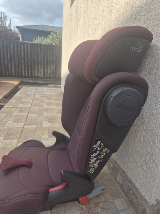 Scaun auto Britax Romer Kidfix III M, Isofix, 15-36 kg