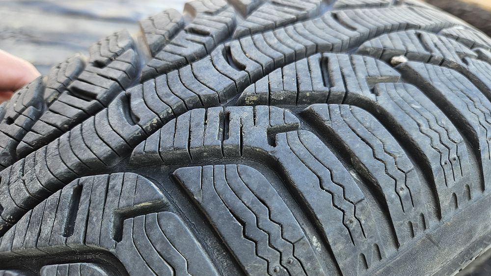 4бр гуми 175 65 14 клебер