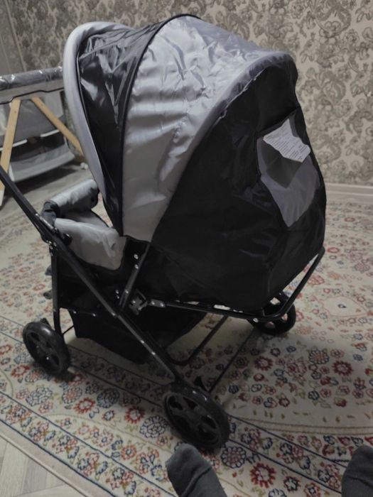 Детская коляска.