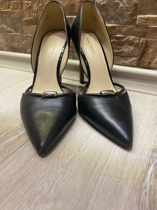 Елегантни обувки Nine West