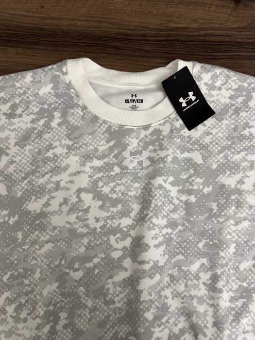 толстовка, кофта от Under Armour