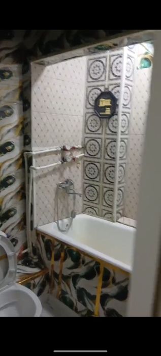 Сдаётся на Чиланзаре 20кварт бывш общежить 1ком 250у.е