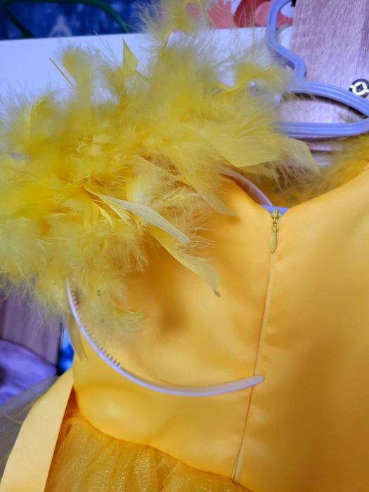 Красивое детское платье 80 размер