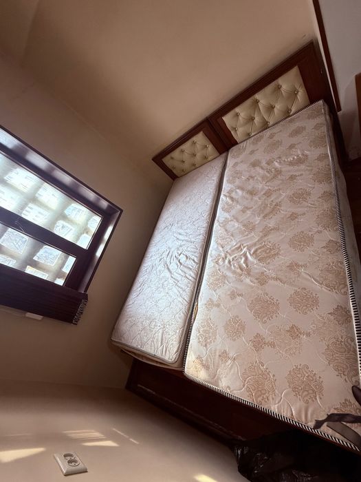 Кровать односпальная б/у 2 штук