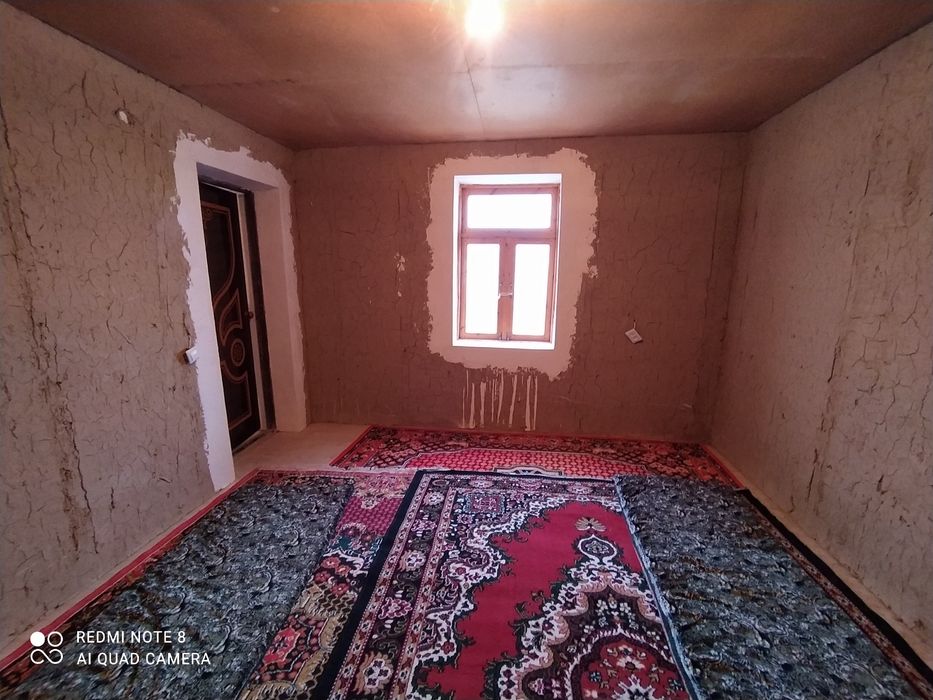 3 xonali 6 soʻtix uy hujjatlari bor dala hovli