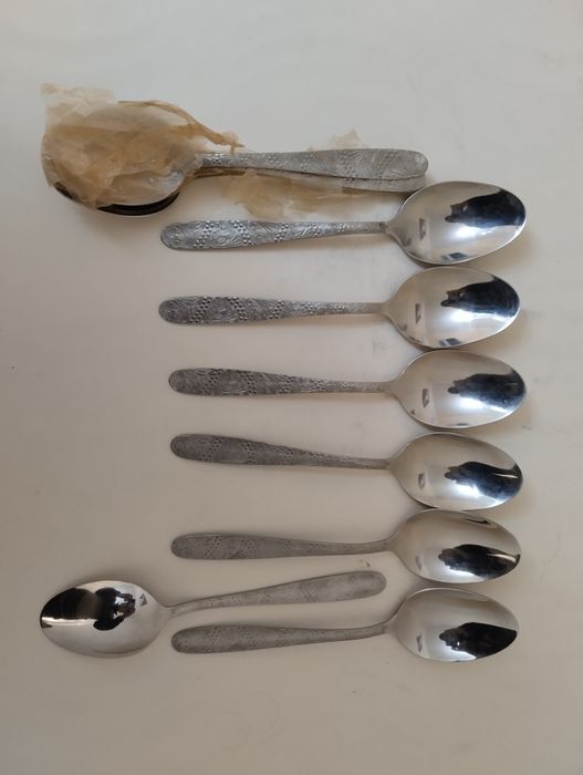 Конфетницы фруктовницы ваза. Ложки