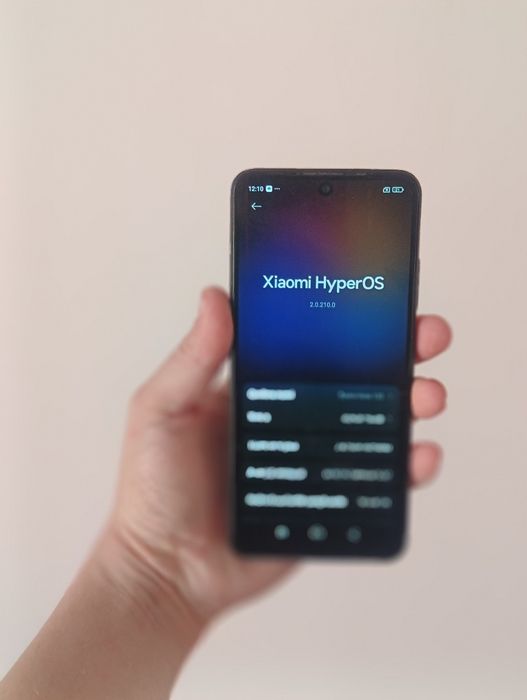 Redmi not 12 s 8/256gb sotiladi 
Xotira 8+6/256gb 
Kar dok yo
Aybi ekr