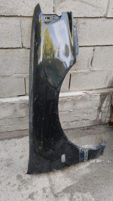 Продам крыло для машины
