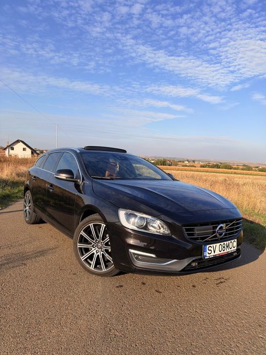 Volvo V60 / 2016 / 2.4 Diesel Plug-in Hybrid / Automata / Full Option