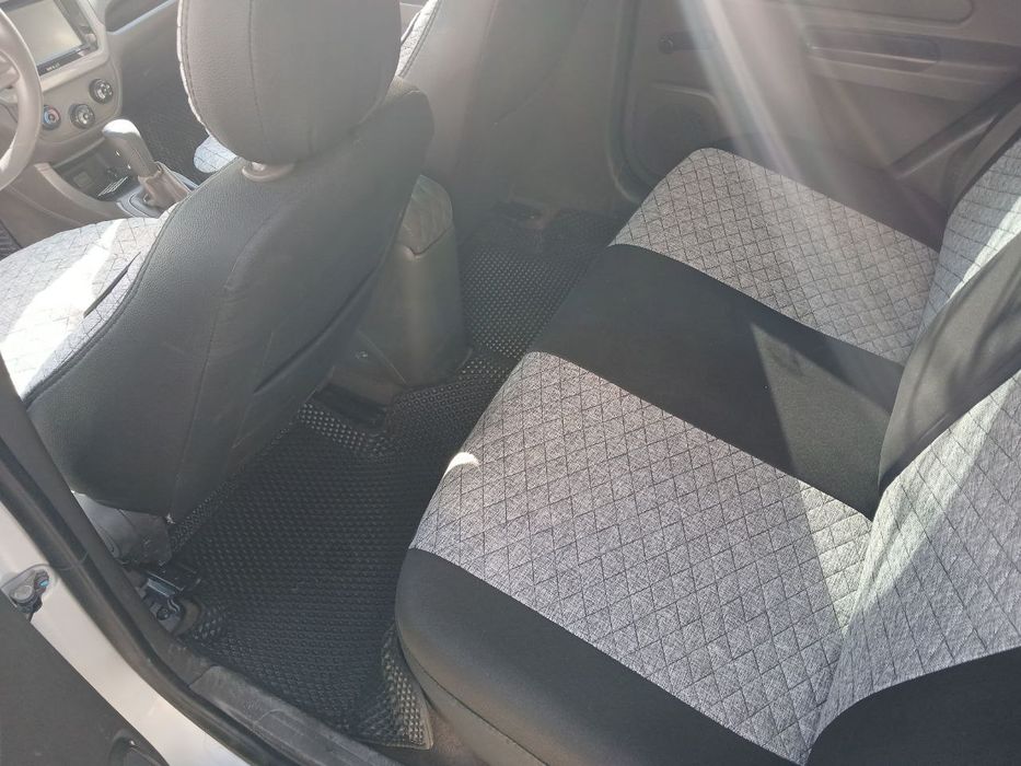 Собалт мошин сотилади