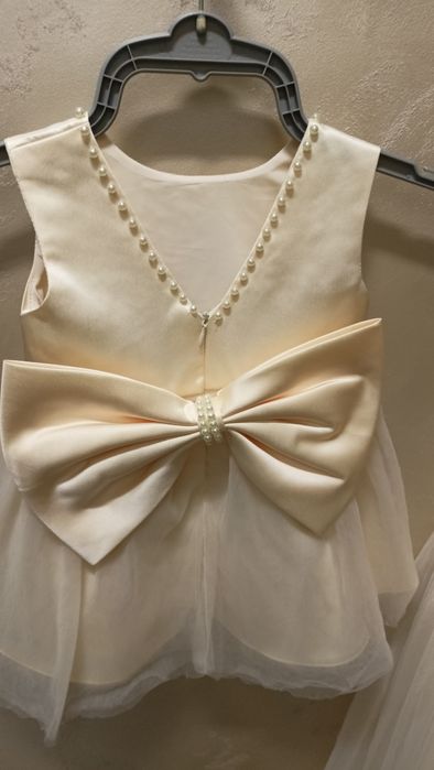 Уникални рокли за 1г и 10г