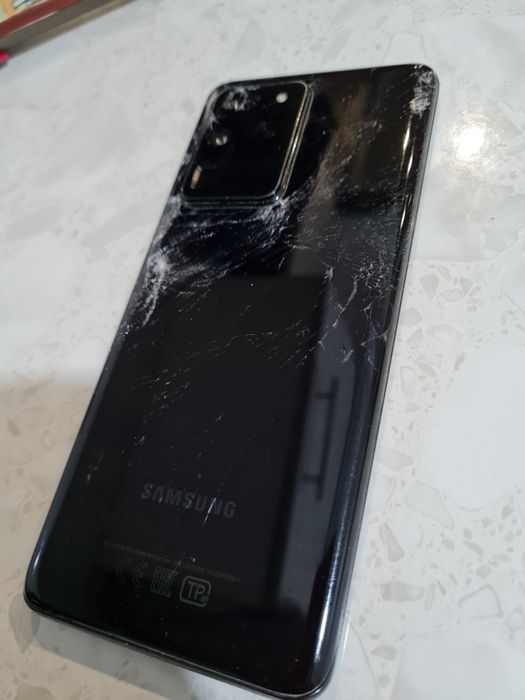 Продам samsung S20ultra