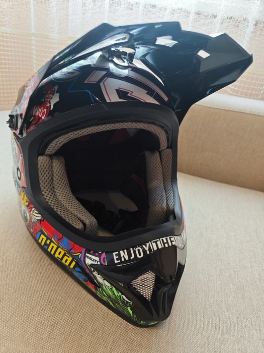 Мото каска/каска за мотор или колело Oneal