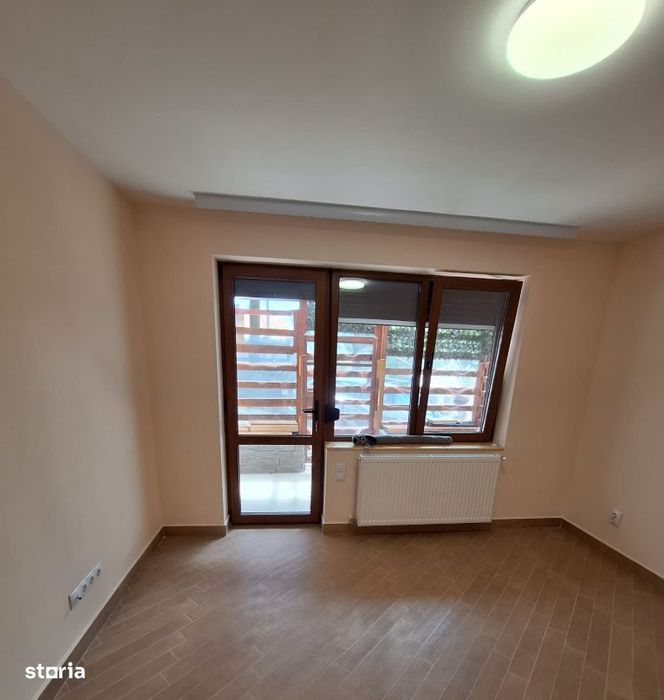2 camere | Busteni | partia Kalinder | Prahova | parcare