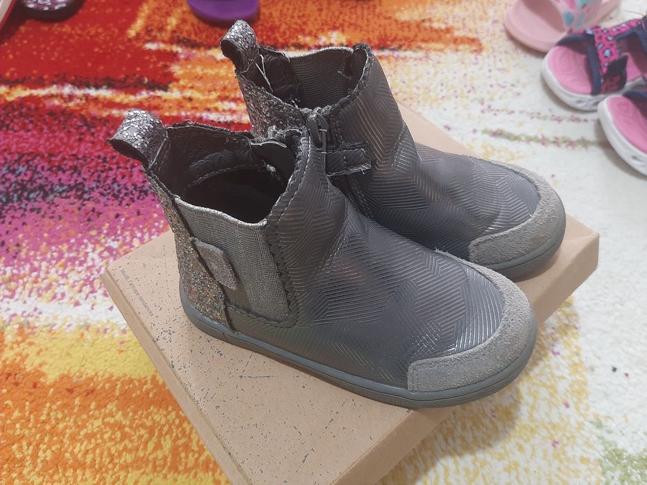 Ghete elegante Mod8 marime 26