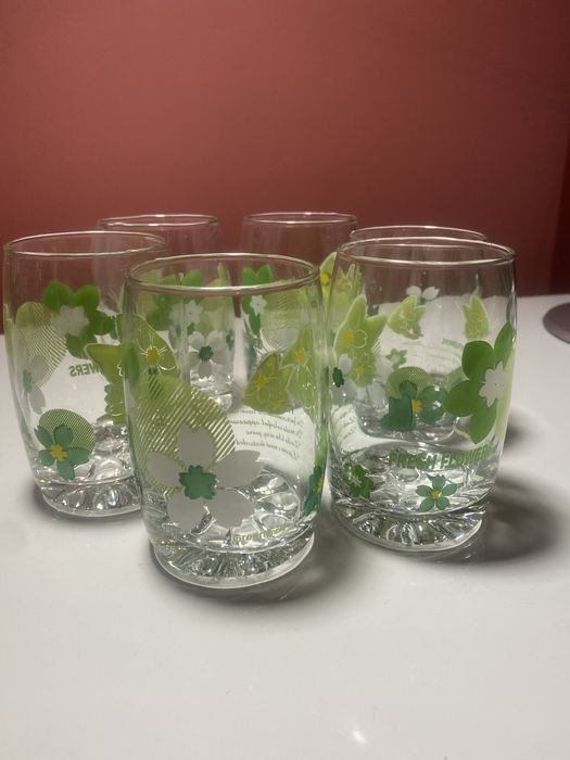 Набор стаканов для напитков