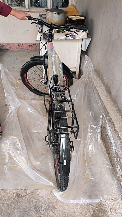 Bonvi velosiped sotiladi