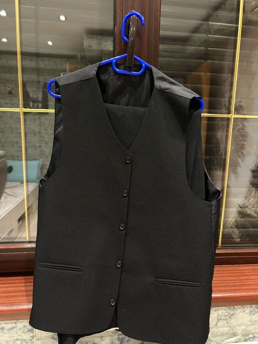 Costum bărbați,negru Golden Horse, negru, mărimea 50, cu vesta