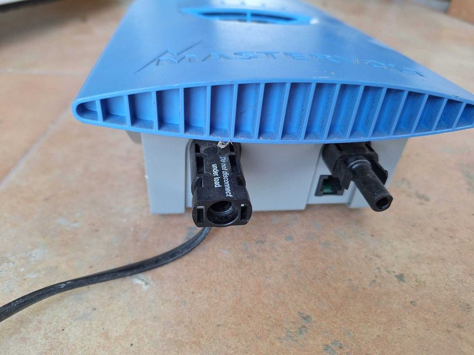 Mastervolt Soladin Wind 500 cu injectie in retea