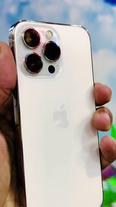 iPhone 13 PRO impecabil ALB cu 95% Bateria