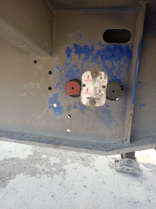 Полуприцеп продам