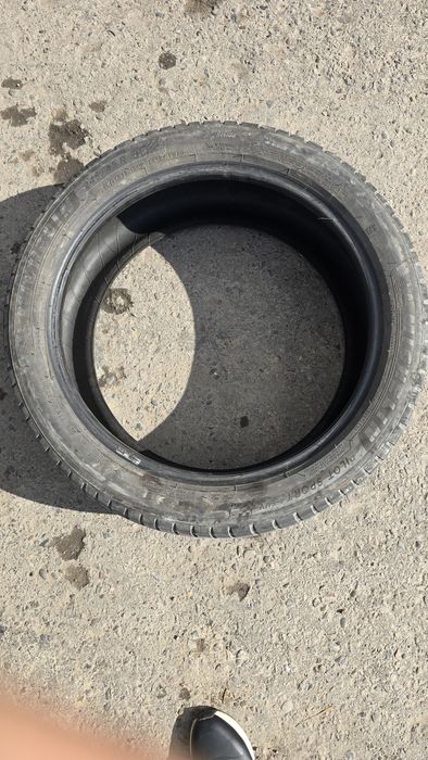 245/45/R20 Michelin