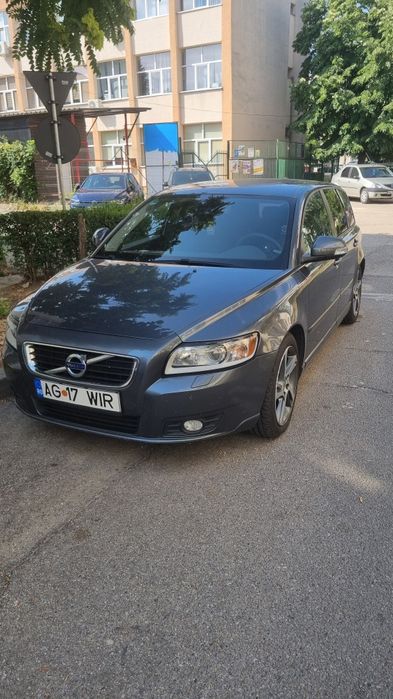 Volvo V50