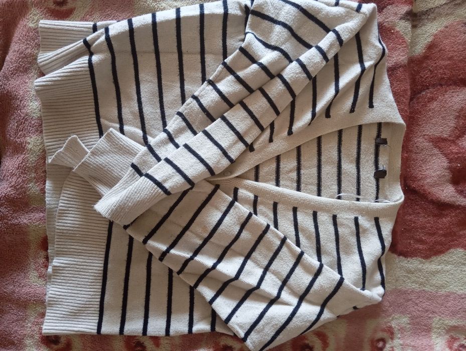 Отдам вещи 42-44