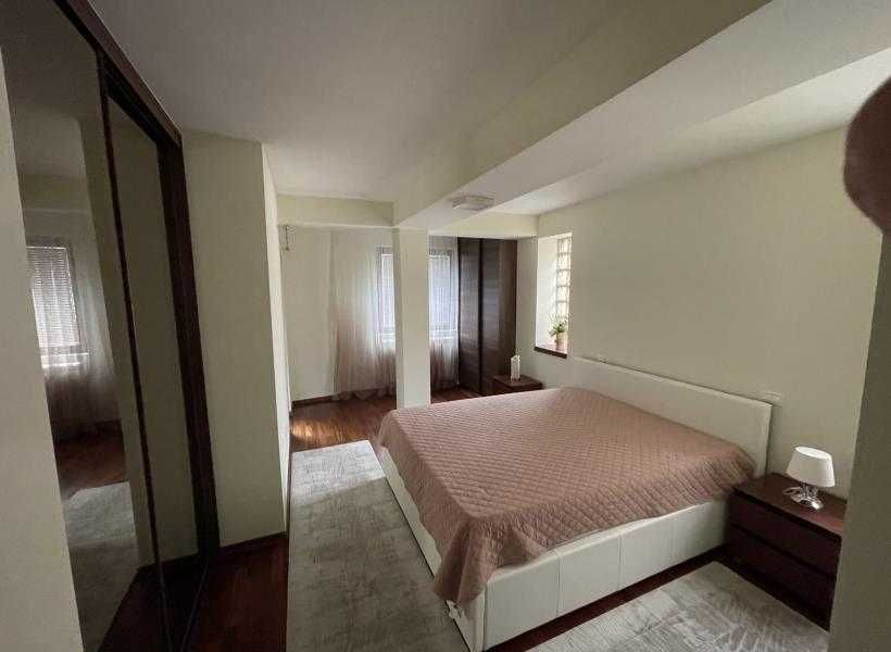 Дава се под наем Двустаен апартамент в София, Света Троица - 68 кв.м за 408 € - Снимка #1