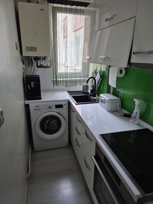 Apartament 2 camere de închiriat