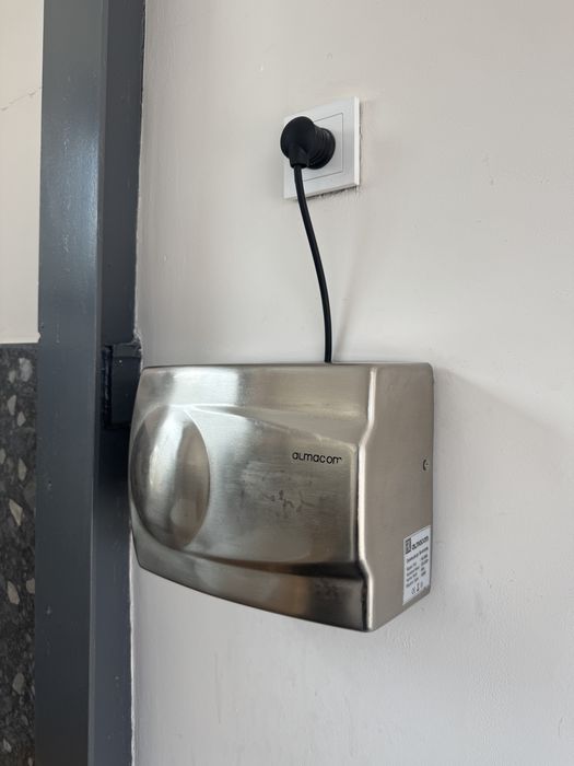 Сушилка для рук almacom
