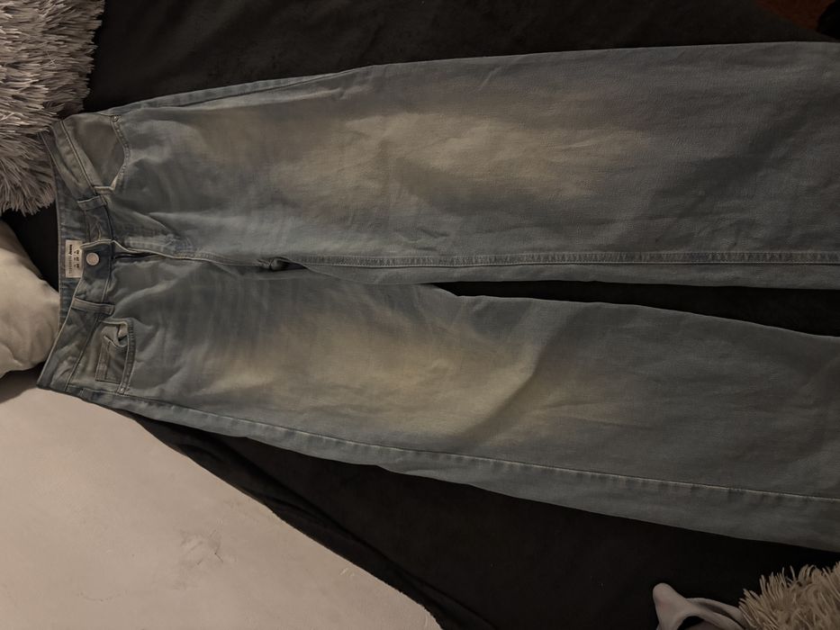 Wide leg дънки – светъл деним