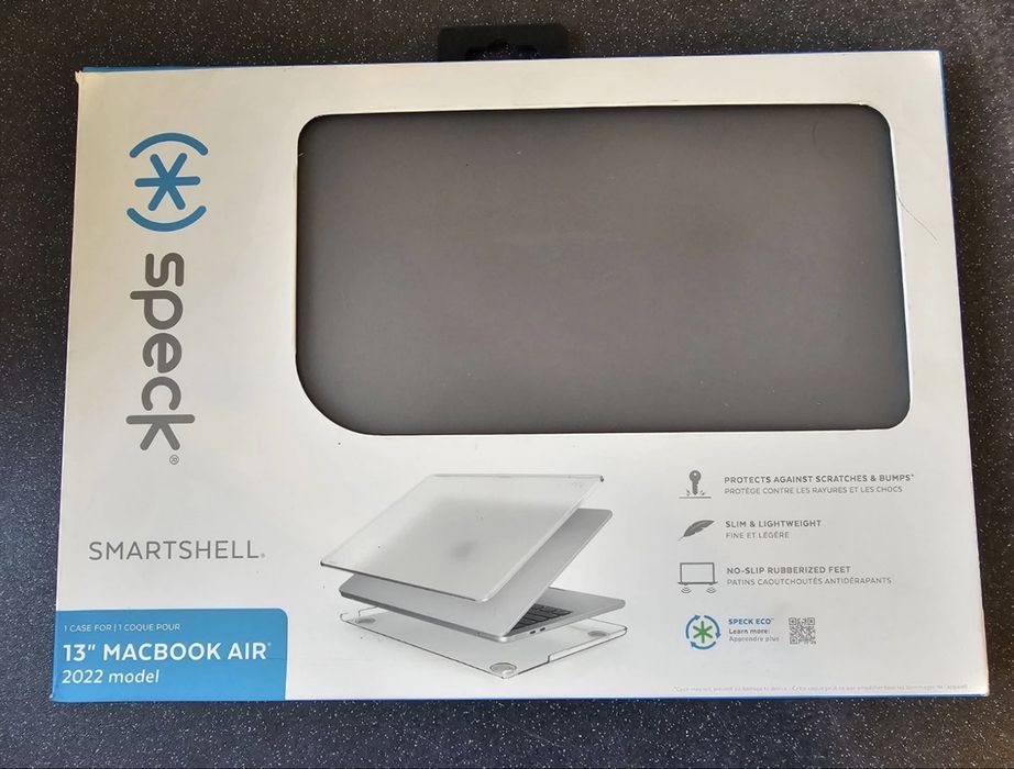 Оригинален калъф Speck за MacBook Air M2 / M3