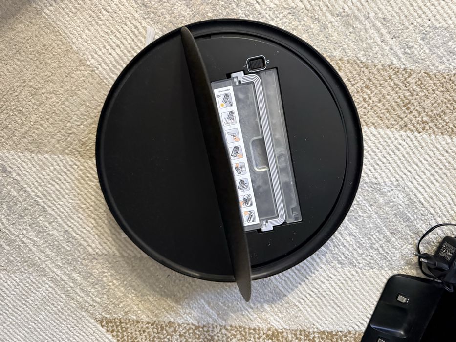 Продам робот пылесос