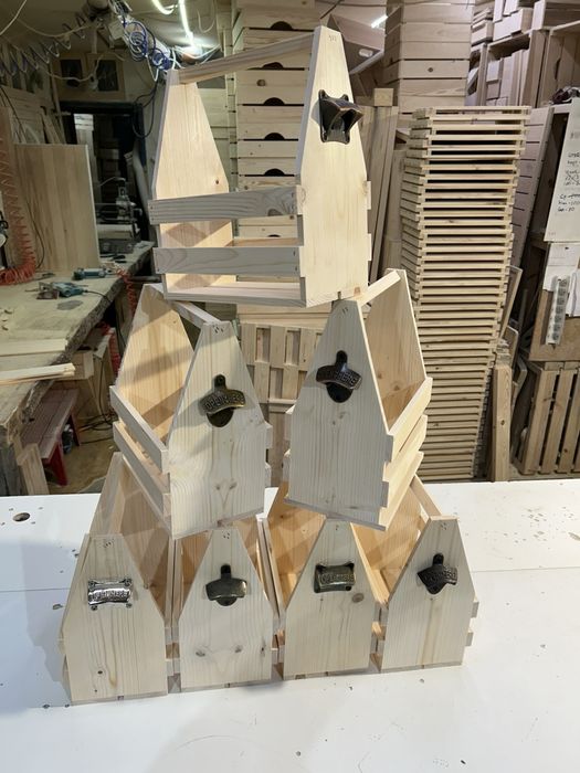 Ретро стенна отварачка за бира