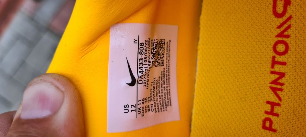 Ghete de fotbal pentru iarba