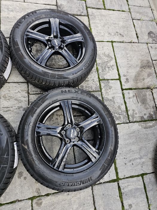 Jante OXXO r16  black compatibile Vw T cross