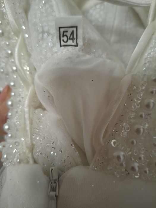 Vand rochie mireasa