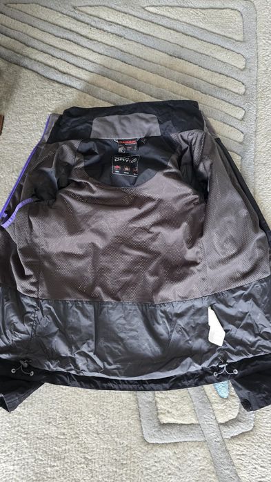 Mammut Dry tech туристическо яке