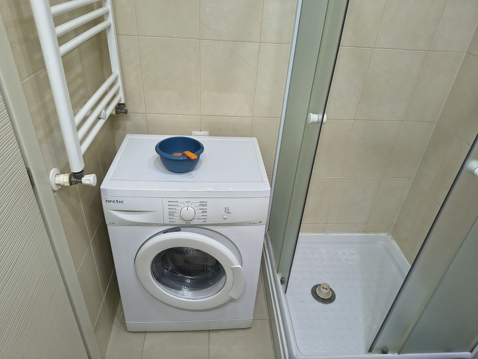 Garsoniera de închiriat