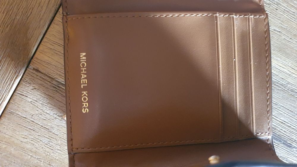 Portmoneu Michael Kors