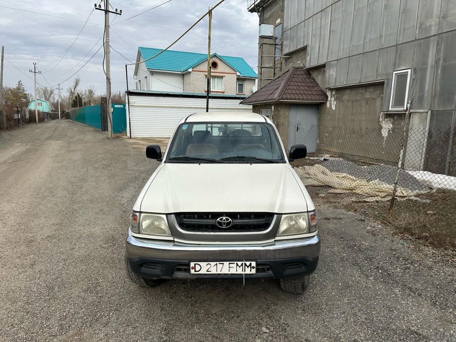 Продам машину в отличном состоянии Toyta Hilux