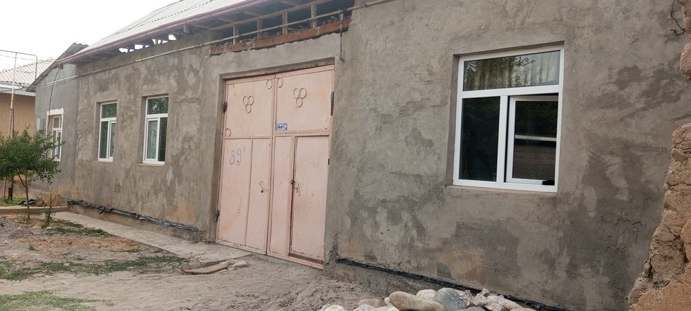 4 ҳонали уй жой сотилади